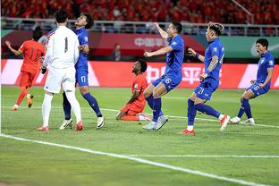 澎湃：新赛季中超比赛质量提升，国脚状态回升利好国足世预赛